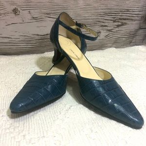 Casual Corner Dark Turquoise Leather Ankle Strap Kitten Heel Pump Size 8